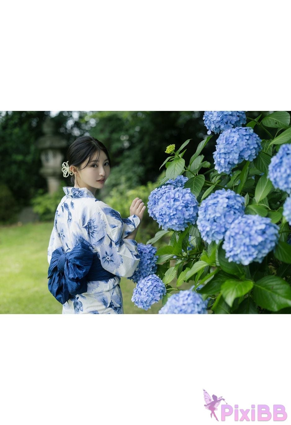 Japanese Idol Moka Hashimoto Moeka Digital only YJ PHOTO BOOK Tomoka SideB Neat and full of surprises Moka san PixiBB (26)